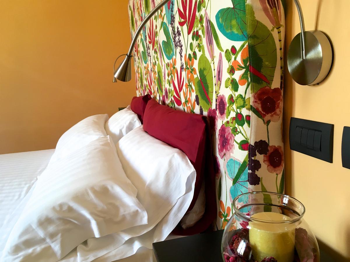 Residenza Viviani Bed & Breakfast ซานตาเญลโล ภายนอก รูปภาพ